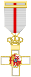 cruz del merito militar distintivo blanco